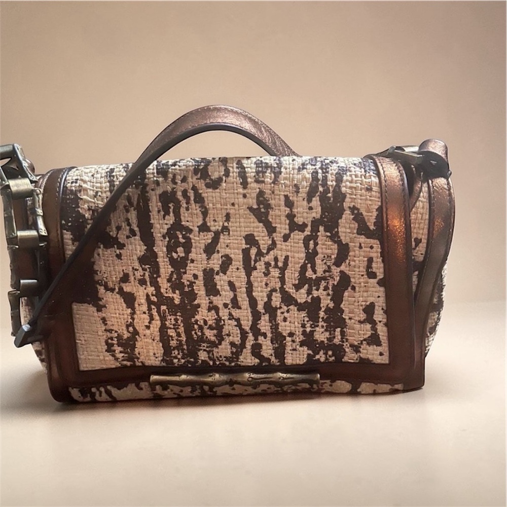 Blaine Turner Textured Brown and Cream